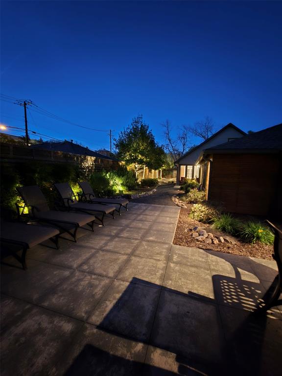 Oak Lawn Heights - Residential