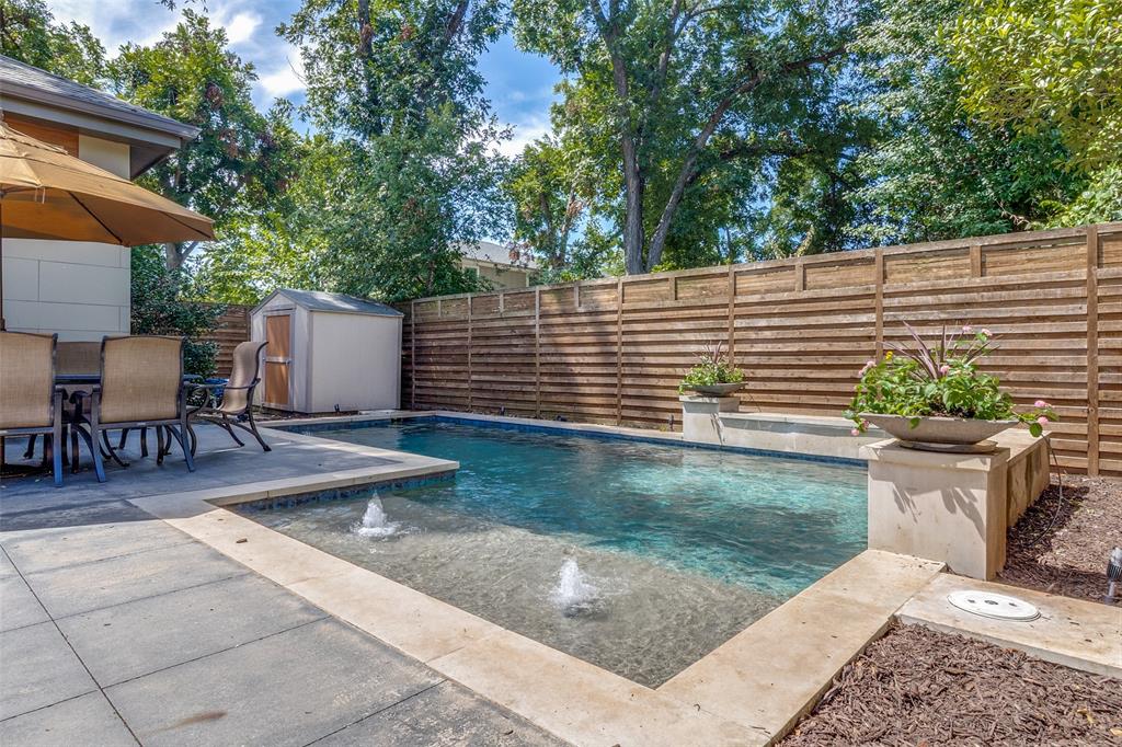 Oak Lawn Heights - Residential