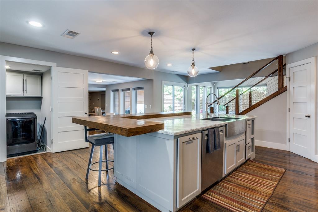 Oak Lawn Heights - Residential