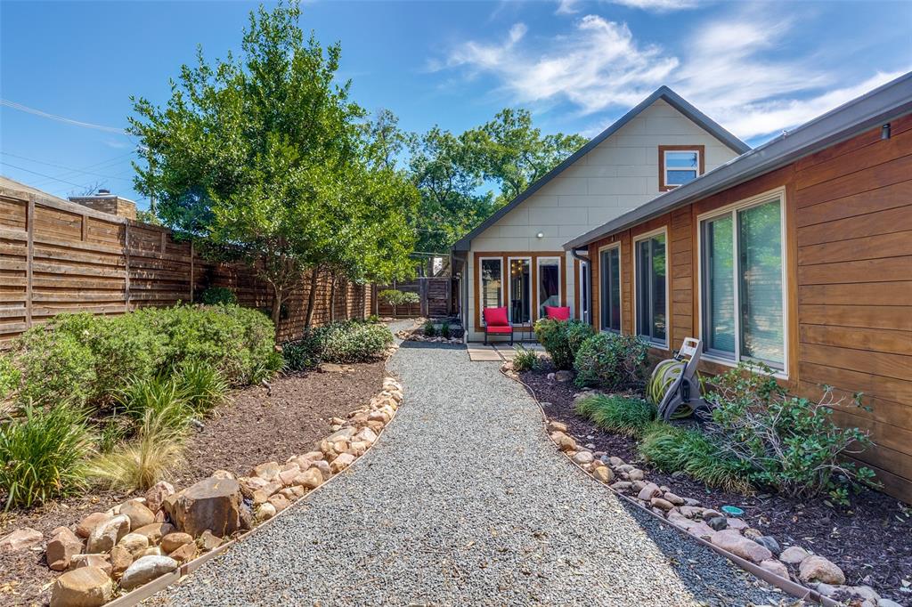 Oak Lawn Heights - Residential