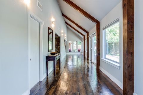 5323 Denton Drive Dallas TX 75235