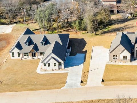 2420 Candlestick Drive Granbury TX 76049