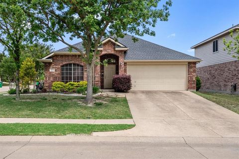 201 Rawhide Street Waxahachie TX 75165