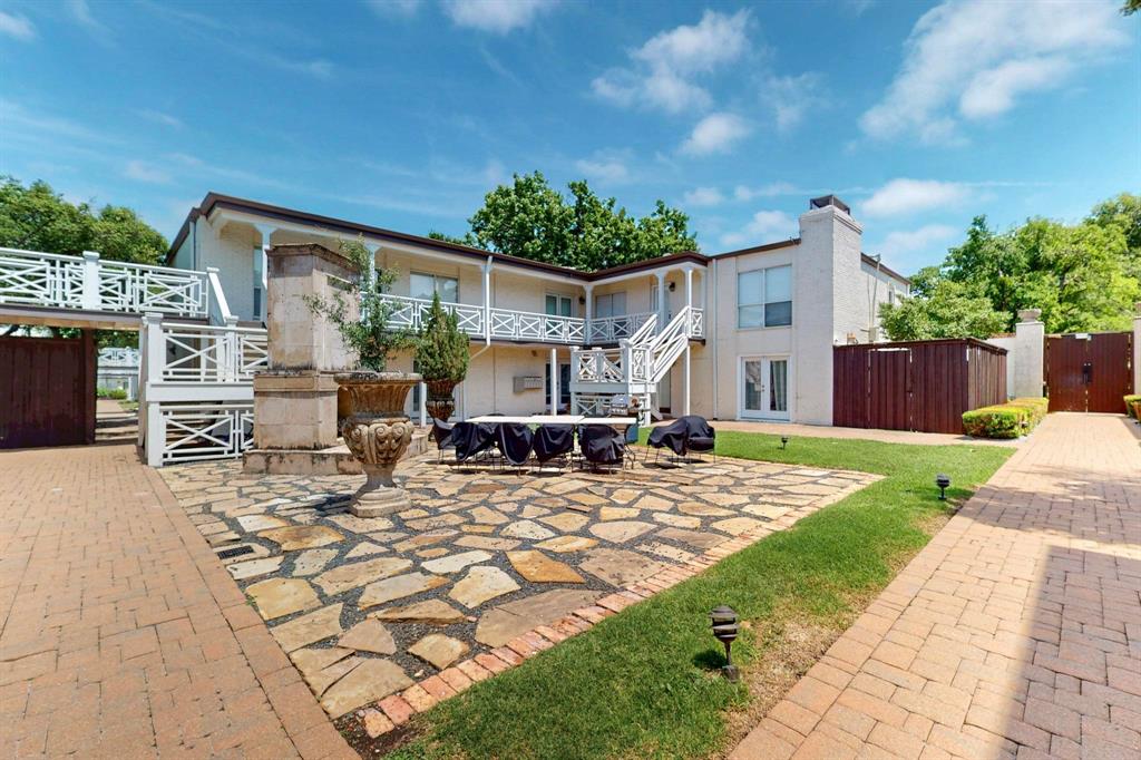 5919 E University Boulevard 238