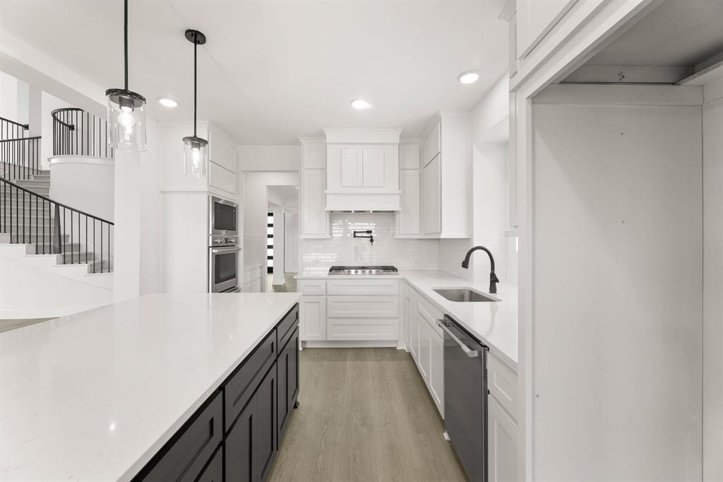 Hidden Lakes Estates - Residential