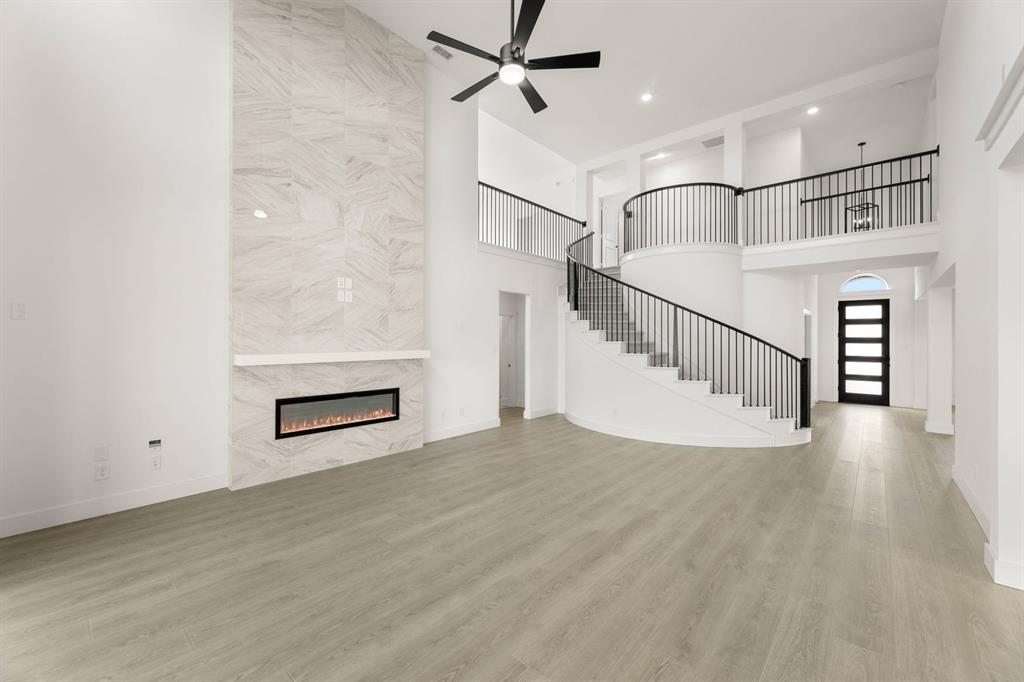 Hidden Lakes Estates - Residential