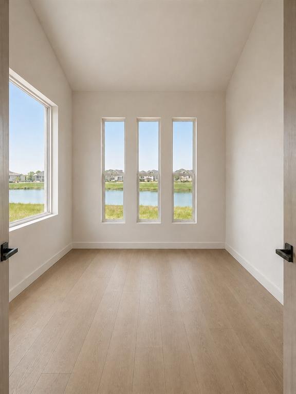 2800 Southbay Circle
