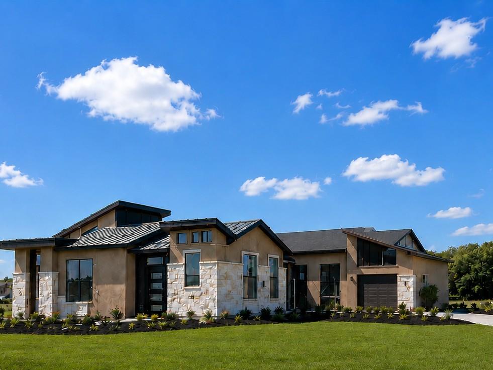 2800 Southbay Circle