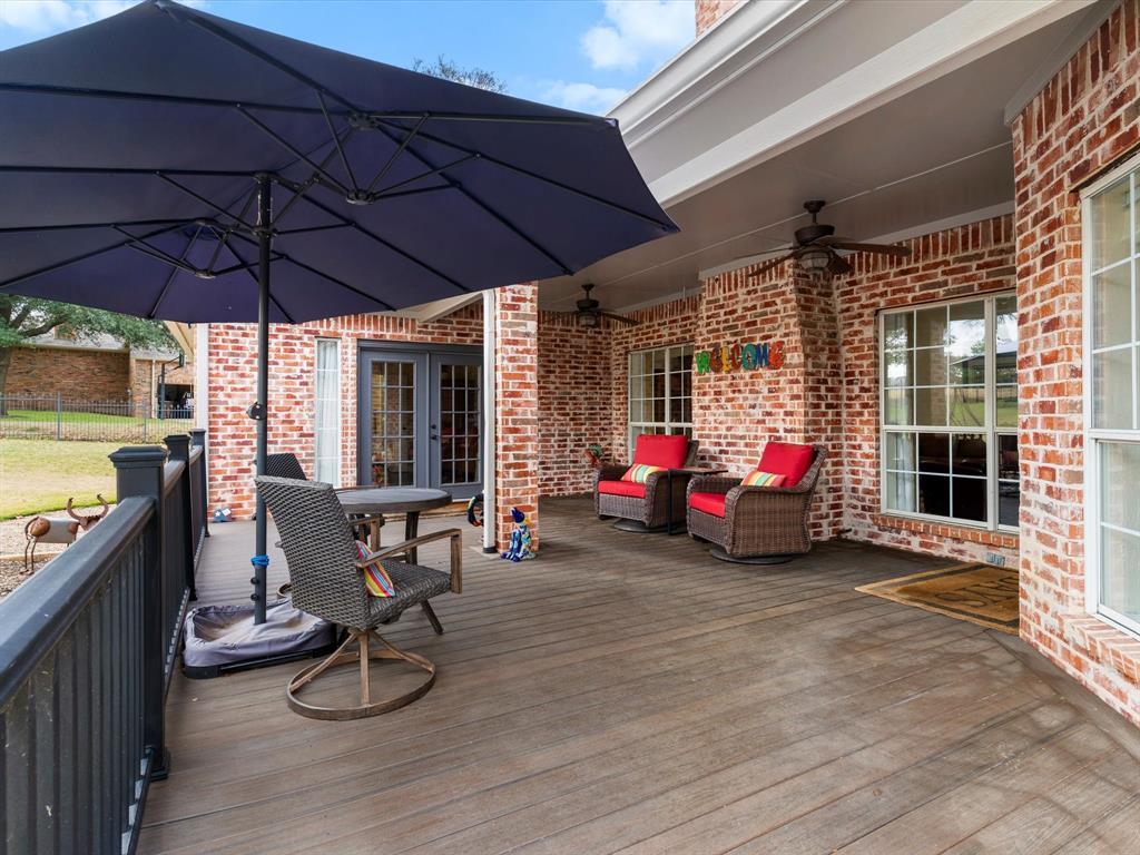 1705 Warwick Crescent Court