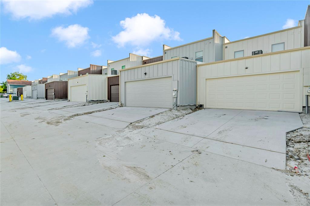 Emory College Sub of Patillo Block 10 Lot 2R - Residential