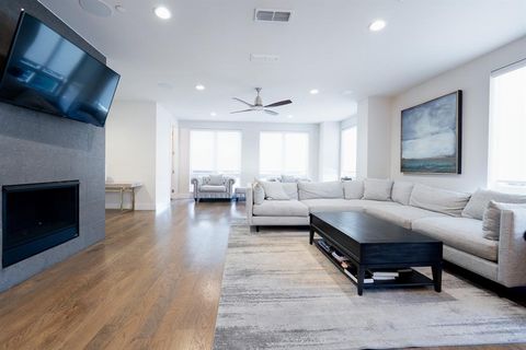 Tiny photo for 2934 N Hall Street #301, Dallas, TX 75204 (MLS # 21100357)