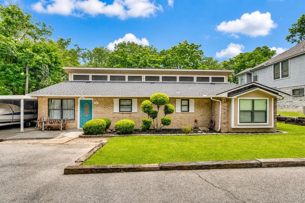 Lake Shore Acrs-Rev - Residential