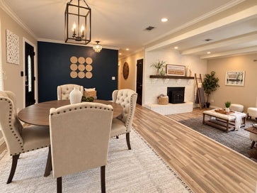 126 Oak Lane Burleson TX 76028