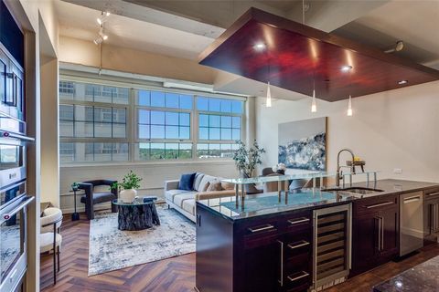 2600 W 7th Street 2520 Fort Worth TX 76107