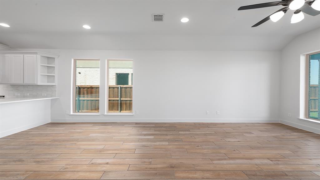 Trinity Falls - Residential