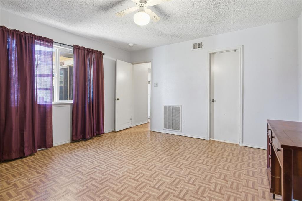 Huntington Village Add - Residential