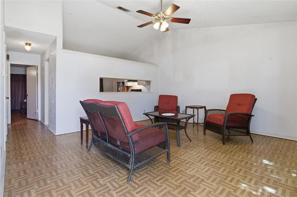 Huntington Village Add - Residential