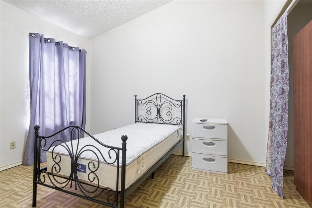 Huntington Village Add - Residential