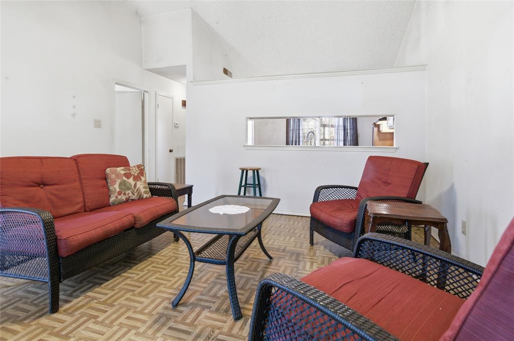 Huntington Village Add - Residential