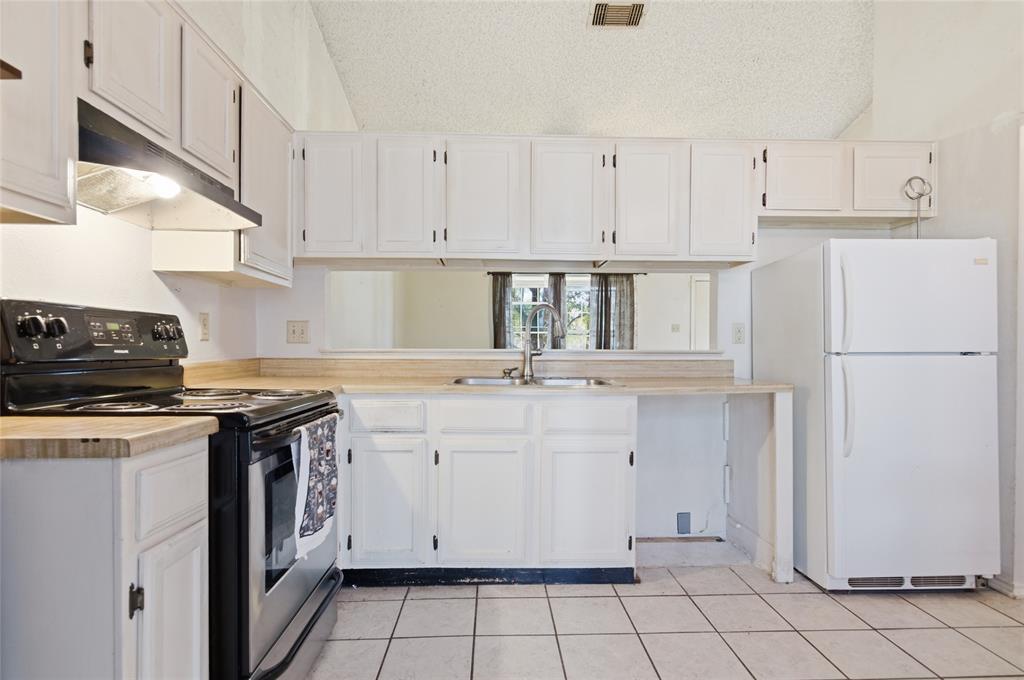 Huntington Village Add - Residential