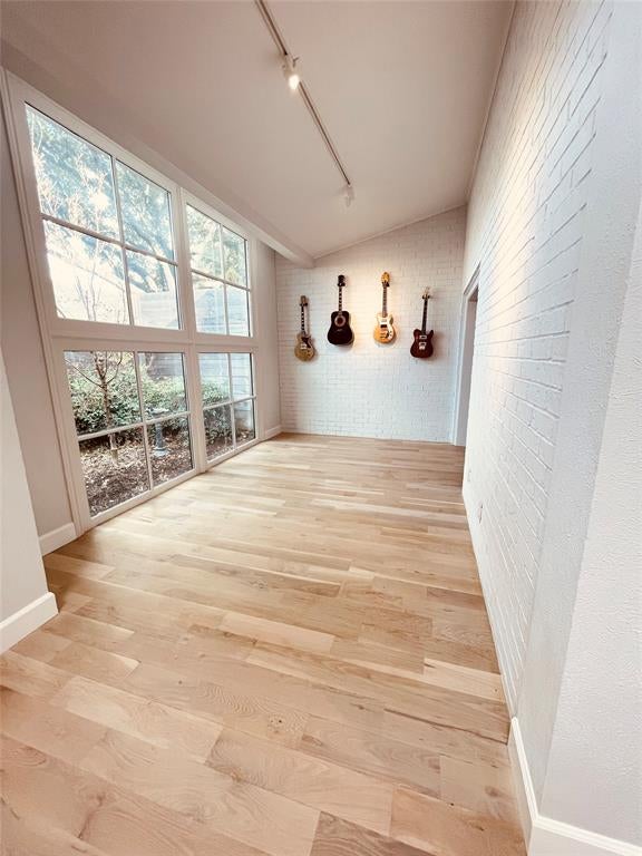3701 Hulen Park Drive
