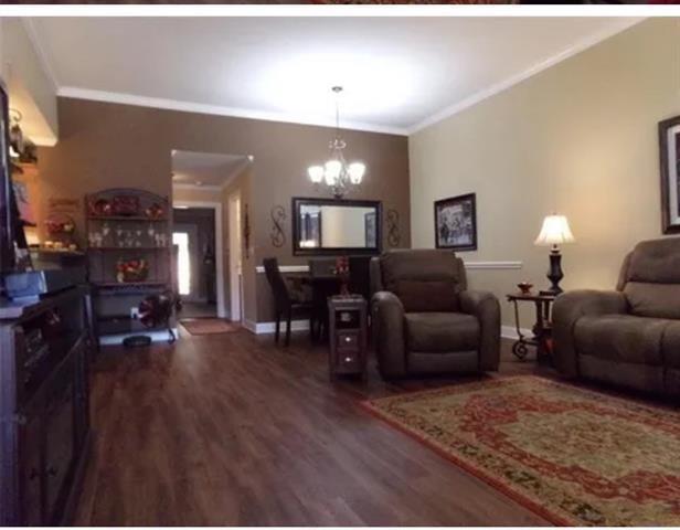 827 Kitty Hawk Lane