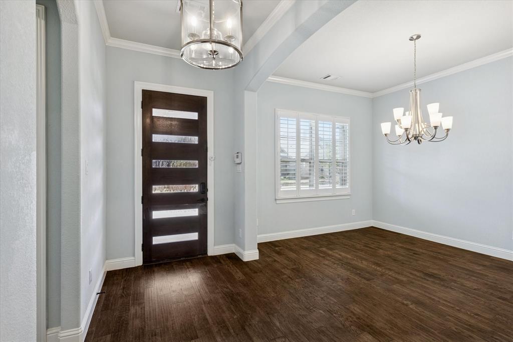 6928 Heather Lane