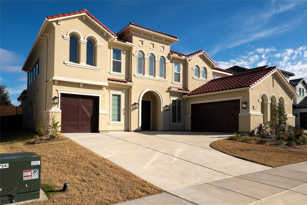 10904 Hollydale Road