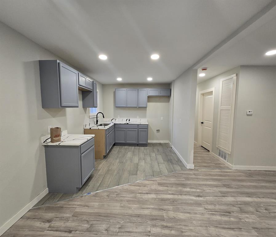 Linda Terrace - Residential