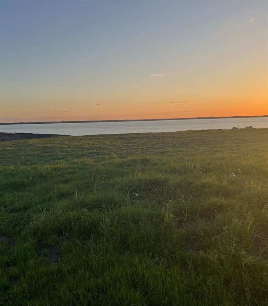 2006 Noe Blvd. is a beautiful .45 Acre waterfront property! One of the few remaining buildable waterfront properties in Heath, TX. The buyer will have the ability to design and build their own custom home at this location with no restriction on a construction start date. The seawall has already been constructed and in place. 

In addition to the .45 acres the property has an additional 0.38 areas that can be leased back from the City of Dallas. The Property is in a municipal management district. Between the surveyed area and the additional .38 acres that can be leased there is a total of 0.83 Acres.  

Amazing unobstructed waterfront views on lake Ray Hubbard, with access to full amenities at the club house including tennis, pool, gym and club house restaurant. The lot is in a PRIVATE golf course community (golf membership comes at additional cost).