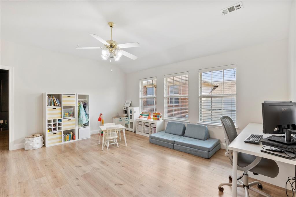 Frisco, Texas 75033, United States, 3 Bedrooms Bedrooms, ,3 BathroomsBathrooms,Residential,Active,212694