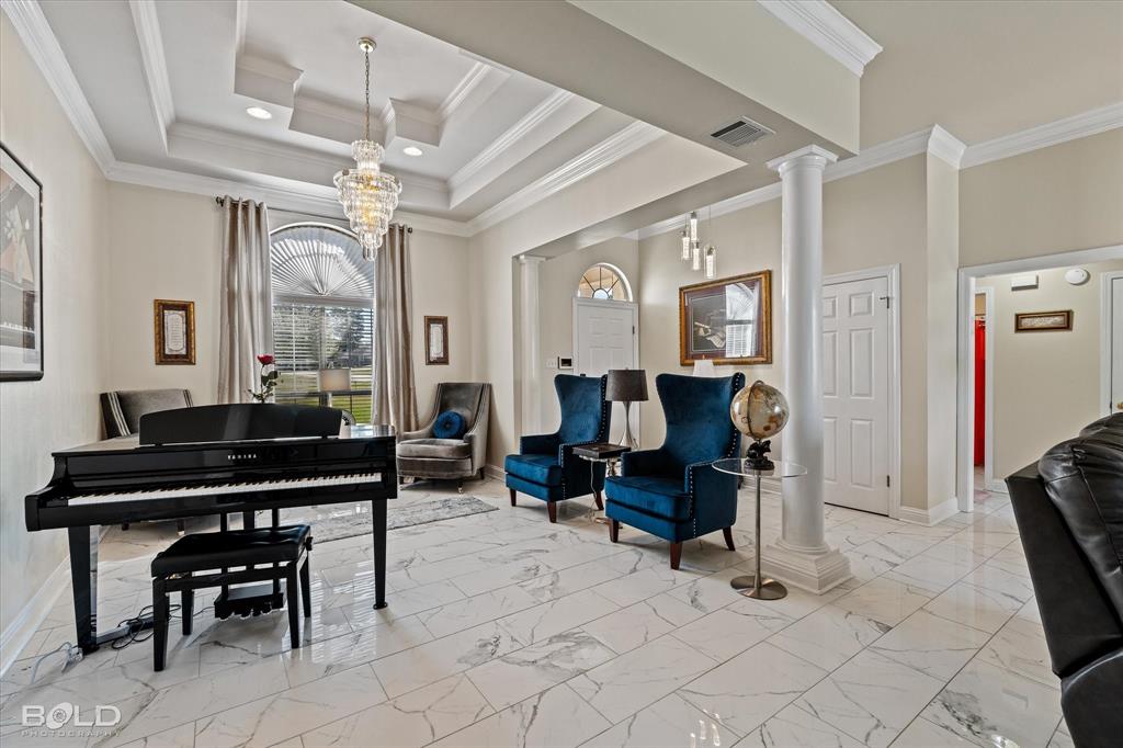 3612 Crestview Circle