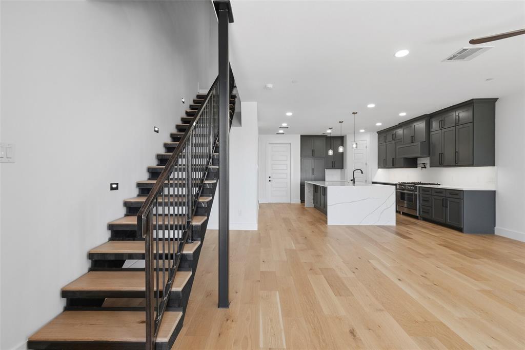 404 Vista Buena Trail