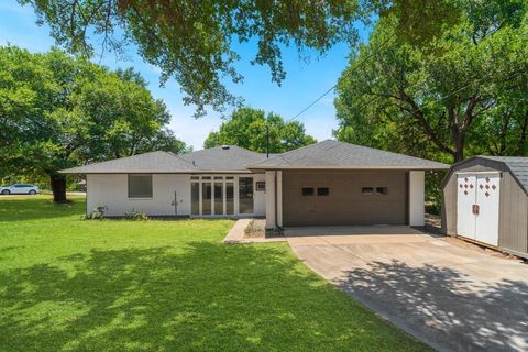 A home in Red Oak