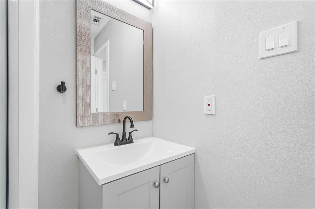 Singing Hills - Residential