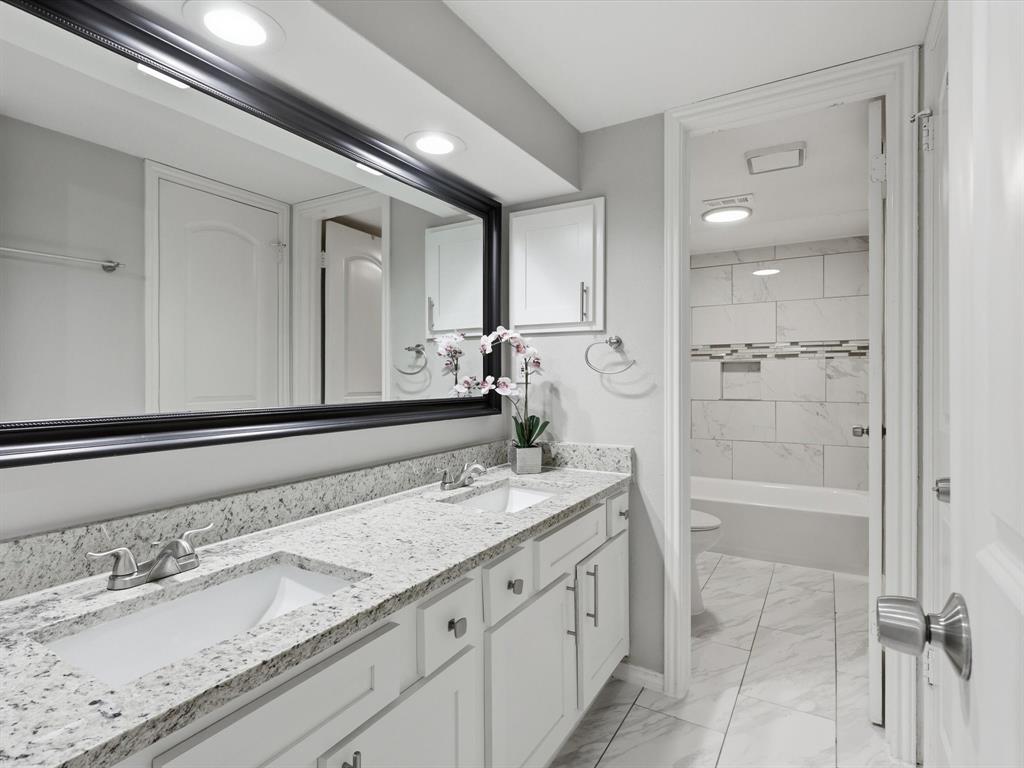 Columbine The A Condo - Residential