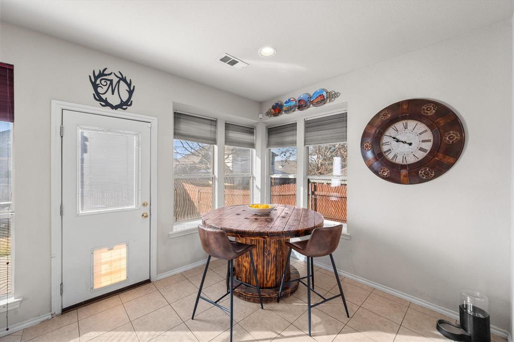 4840 Valley Springs Trail