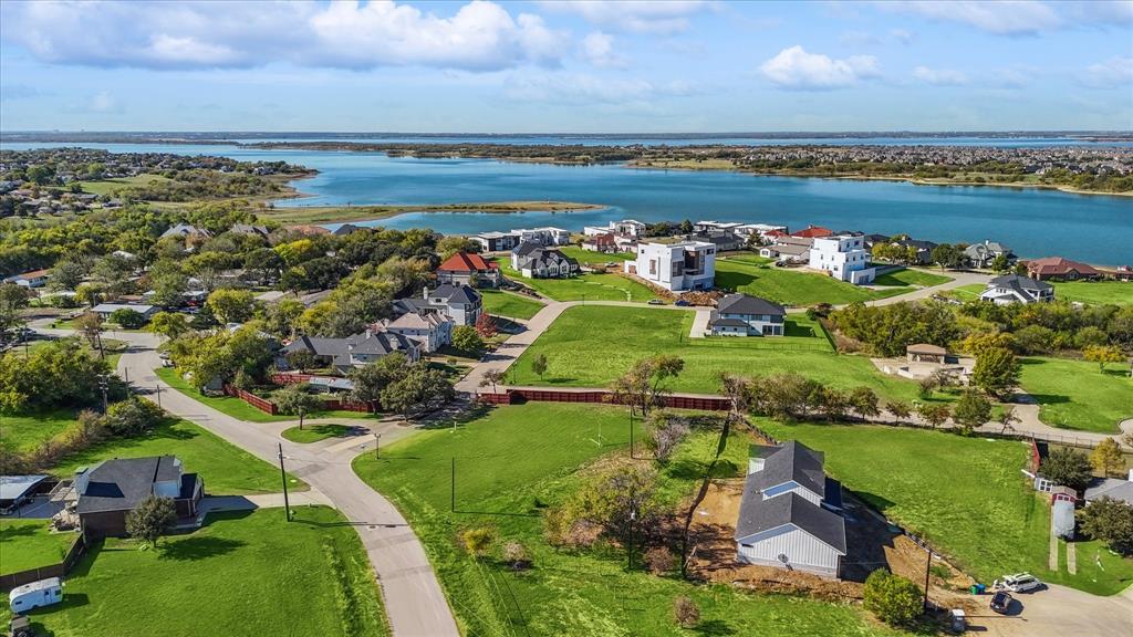 Garza Lake Estates - Land