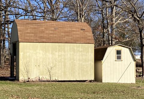 A home in Eustace