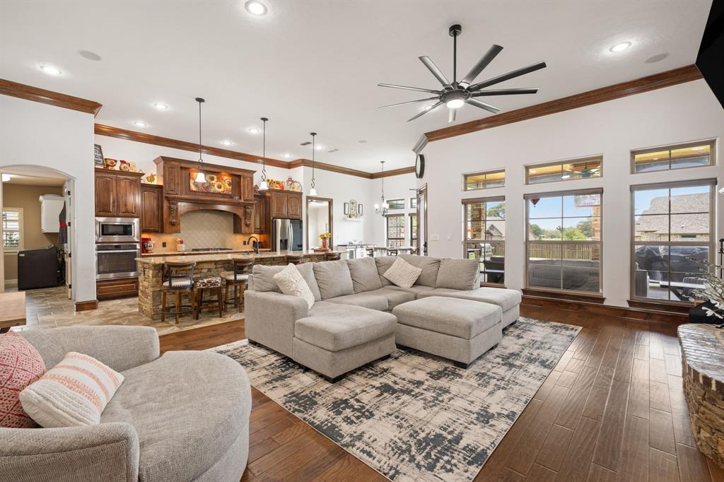 115 Circle Club Lane