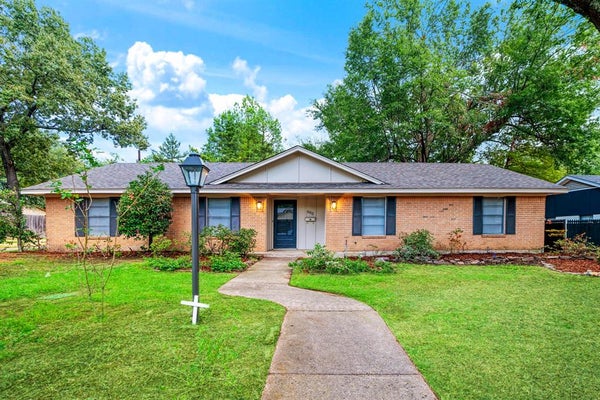 665 32ND ST SE, PARIS, TX 75460 - Image fb631f28e0bc3229f8b5b1f6899b143e/2148598219