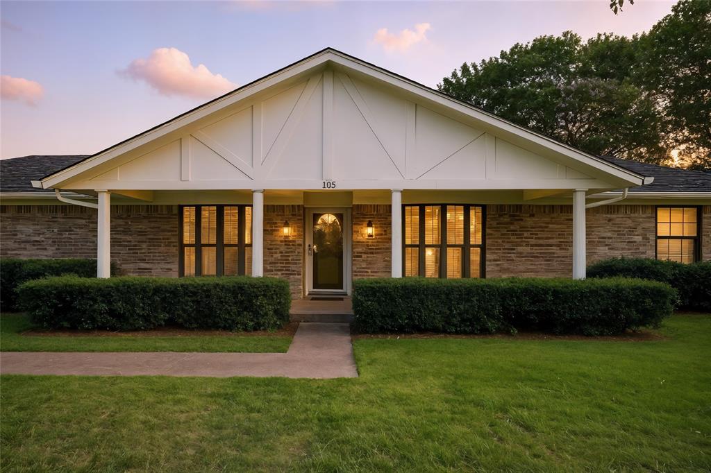1105 Maree Drive