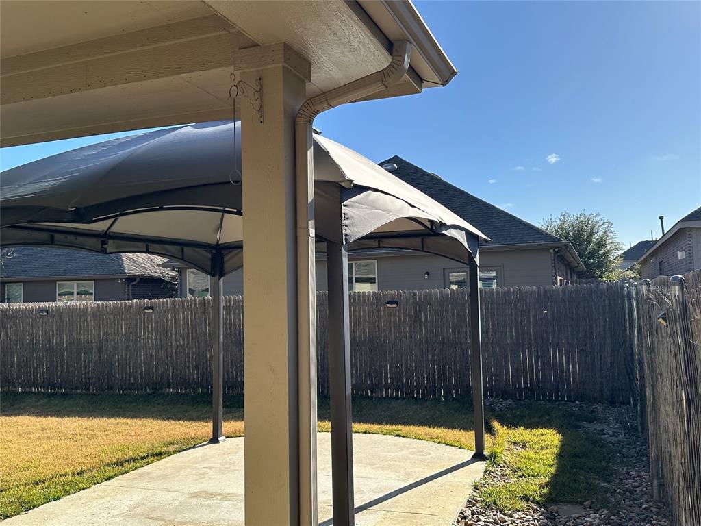 Pine Mdws - Residential Lease