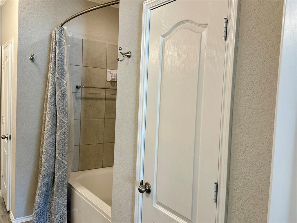 Pine Mdws - Residential Lease