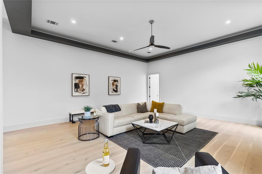 EUDORA ESTATES NO 3 - Residential