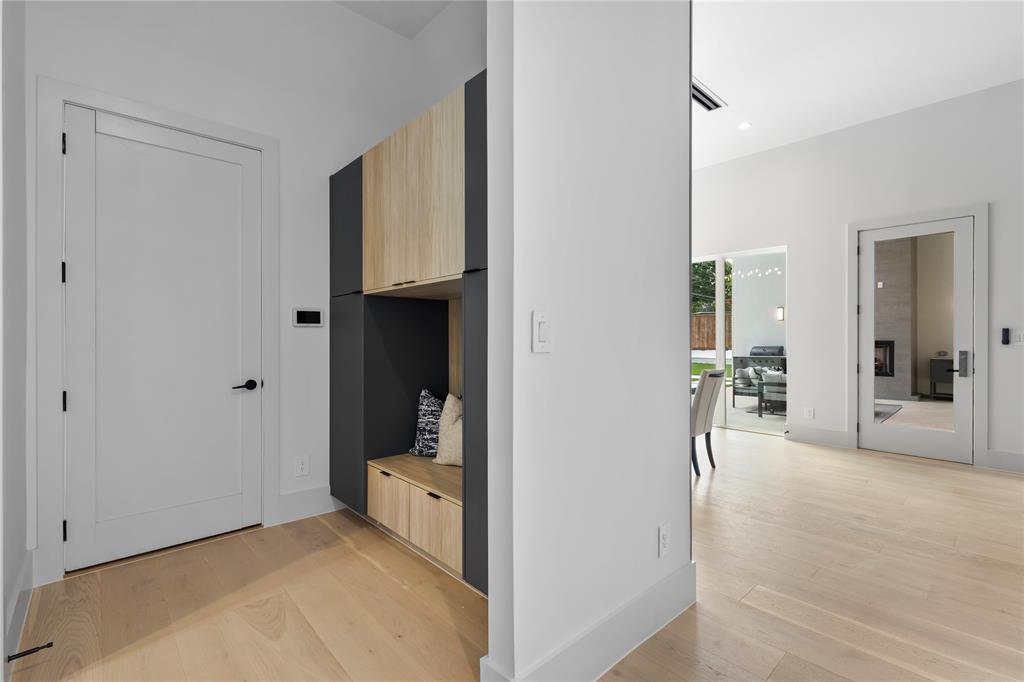 EUDORA ESTATES NO 3 - Residential