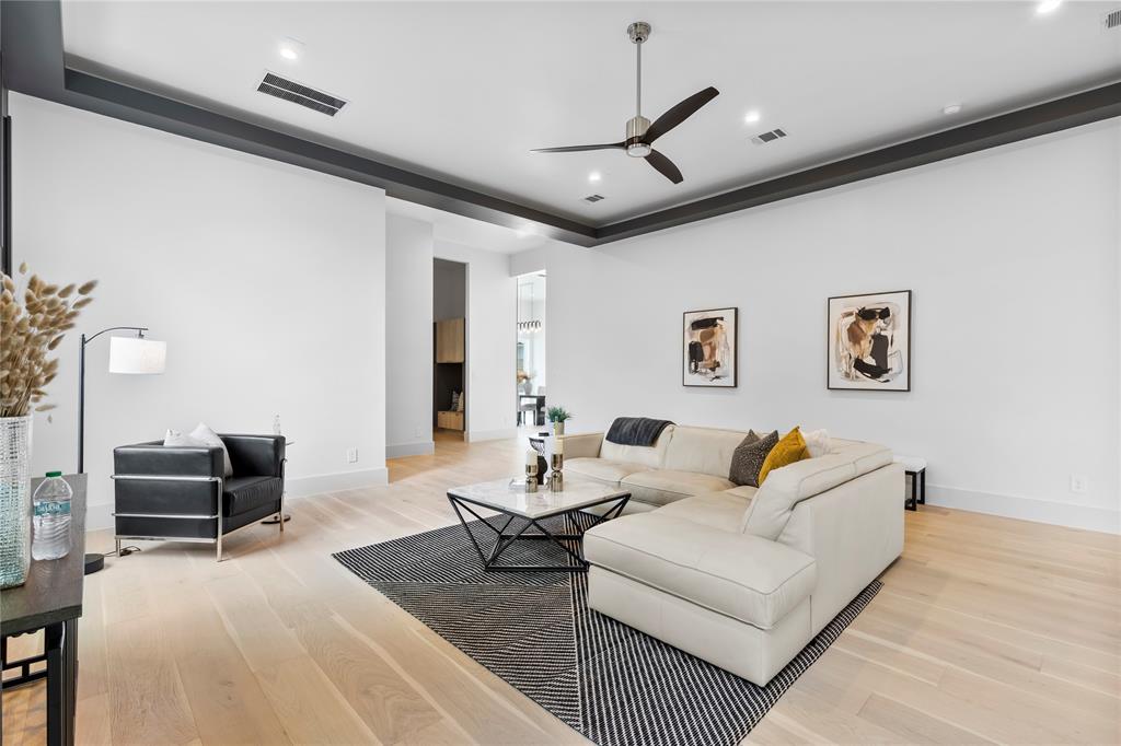 EUDORA ESTATES NO 3 - Residential