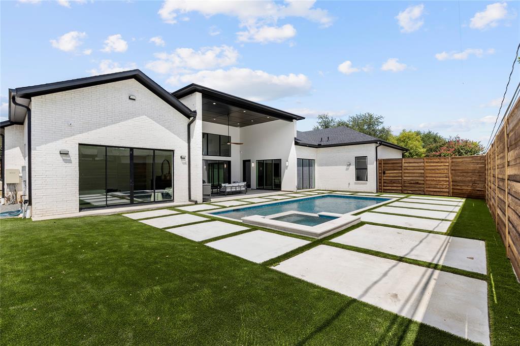 EUDORA ESTATES NO 3 - Residential