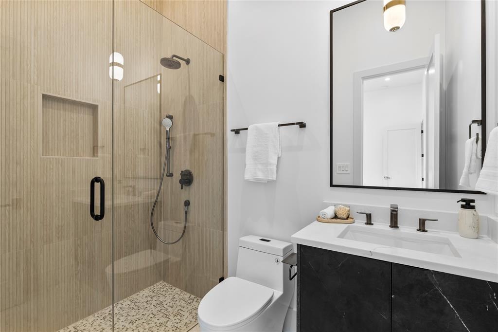 EUDORA ESTATES NO 3 - Residential