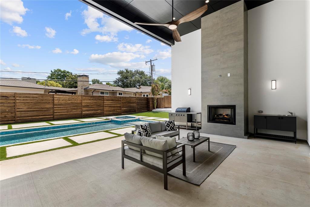 EUDORA ESTATES NO 3 - Residential